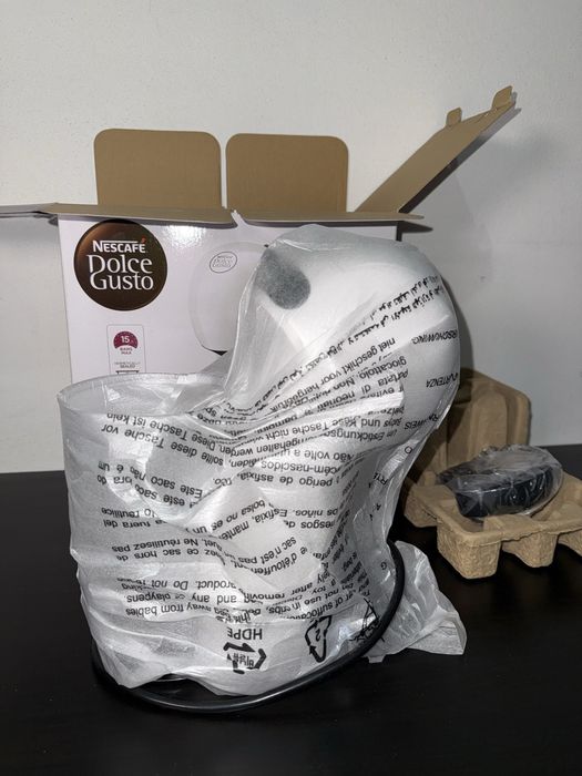 Máquina Nescafé DolceGusto Piccolo XS