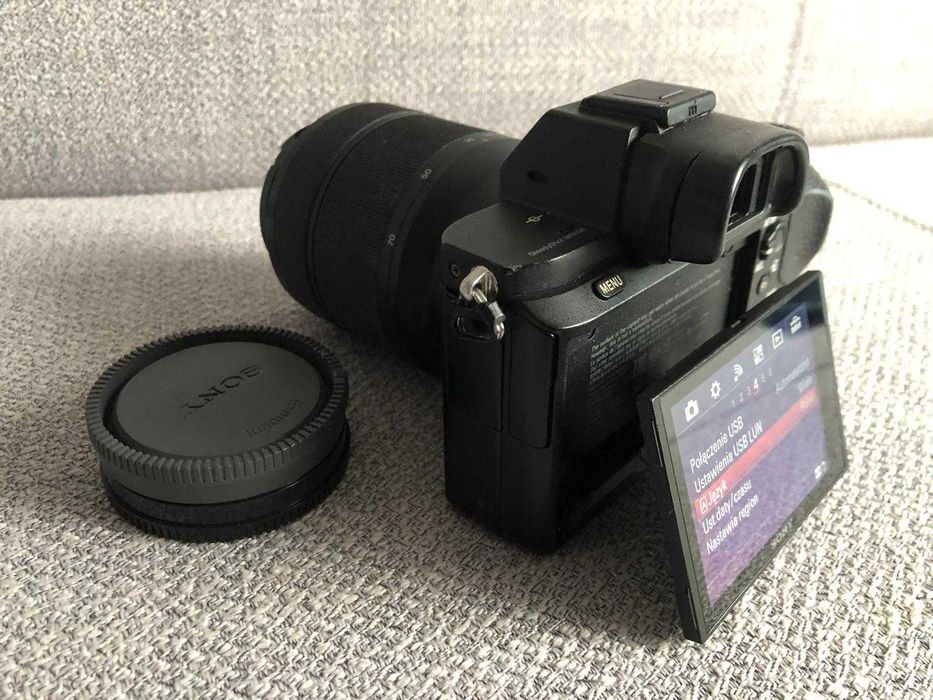 Aparat Sony A7II (mk2) ILCE-7M2 + Obiektyw Sony Alpha 28-70mm