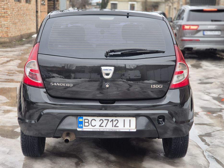 Продаж. Можлива розстрочка. Оренда.