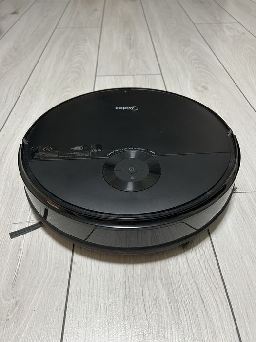 Робот-пилосос Midea i5c