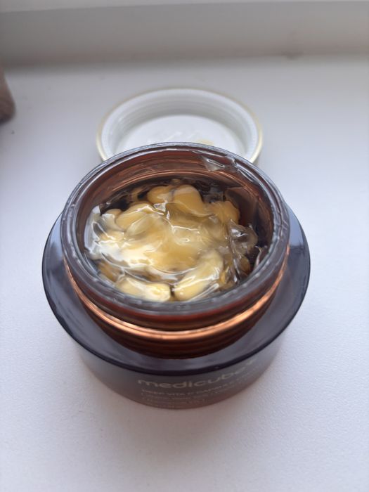 Medicube krem rozjaśniający do twarzy