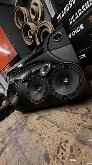 Акустичні подіуми на авто , автозвук