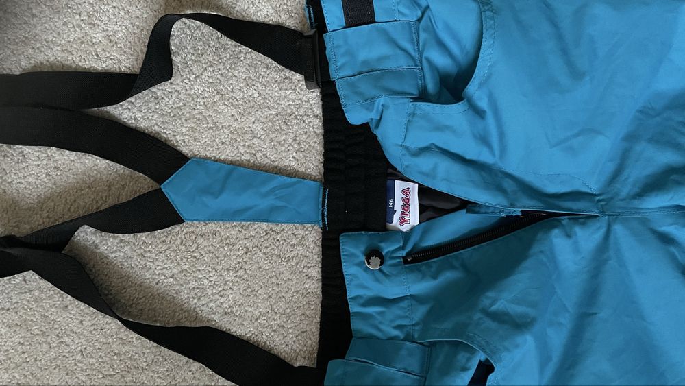 Spodnie narciarskie od kombinezonu zimowe rozm. 146