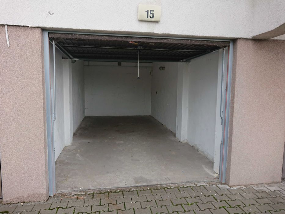 Wynajmę garaż w Poznaniu na ul. Mateckiego 24