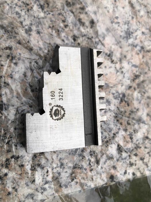 szczęki do uchwytu tokarskiego fi 160 nowy komplet BISON