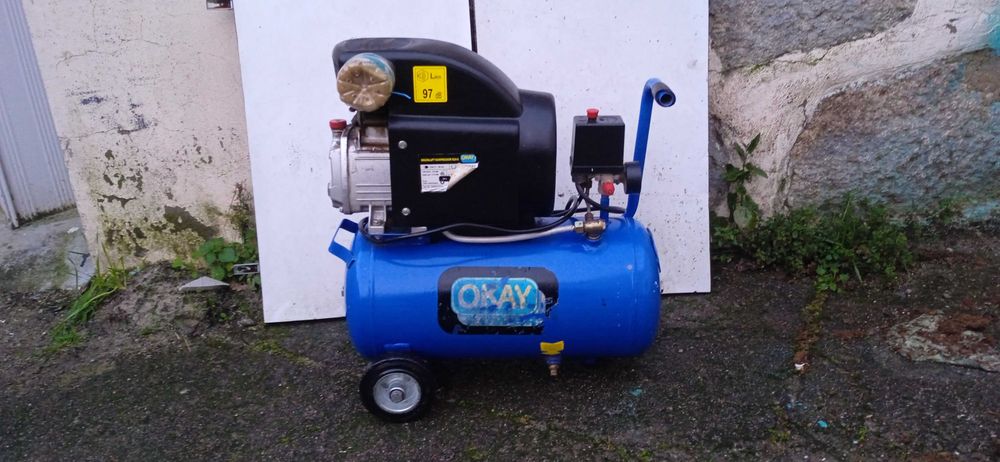 Vendo compressor em bom estado de conservação