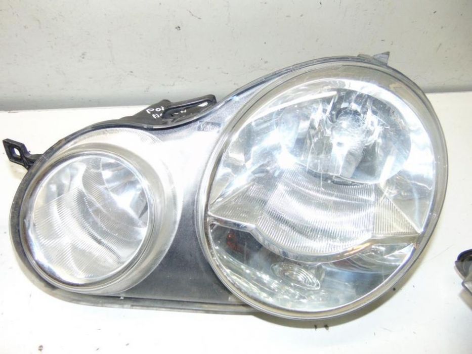 VW Polo 2002 a 2005 faróis