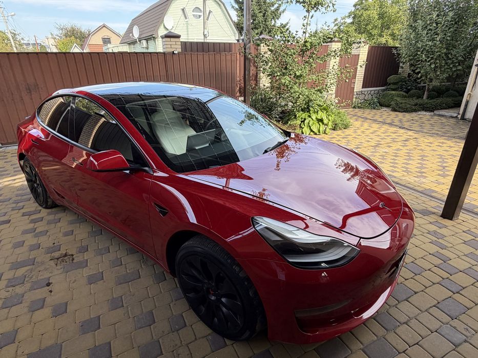 Tesla Model 3 2022