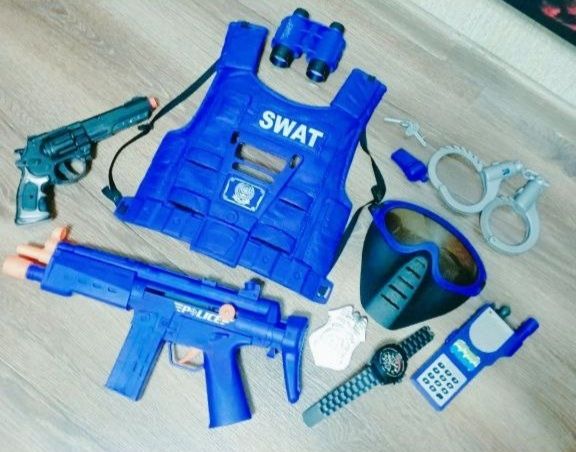 Крутой набор полицейского Limo toy 33530 из 9 предметов