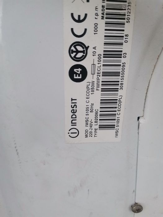 Пральна машина Indesit IWSC51051 по запчастинах
