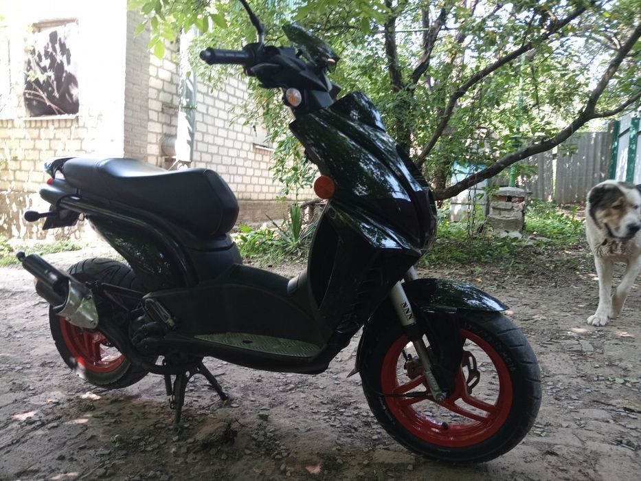 Продам скутер Peugeot Ludix Blaster 50.