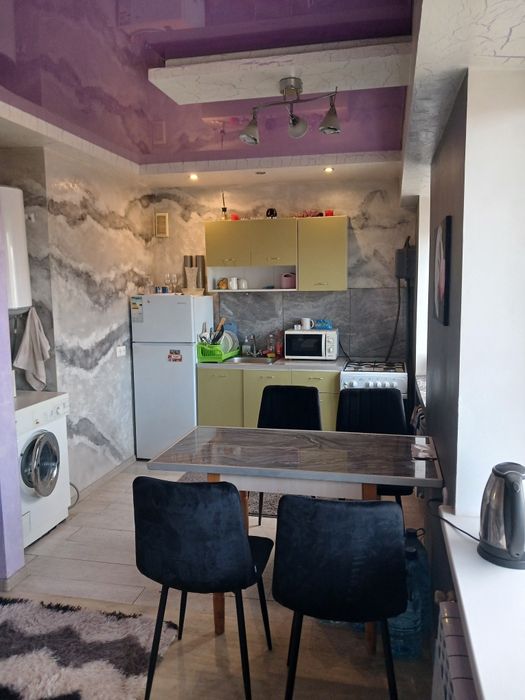 Квартира посуточно, центр на против парка!