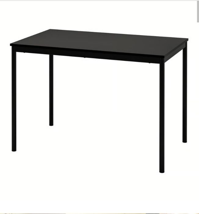 Mesa preta e  2 cadeiras pretas | IKEA