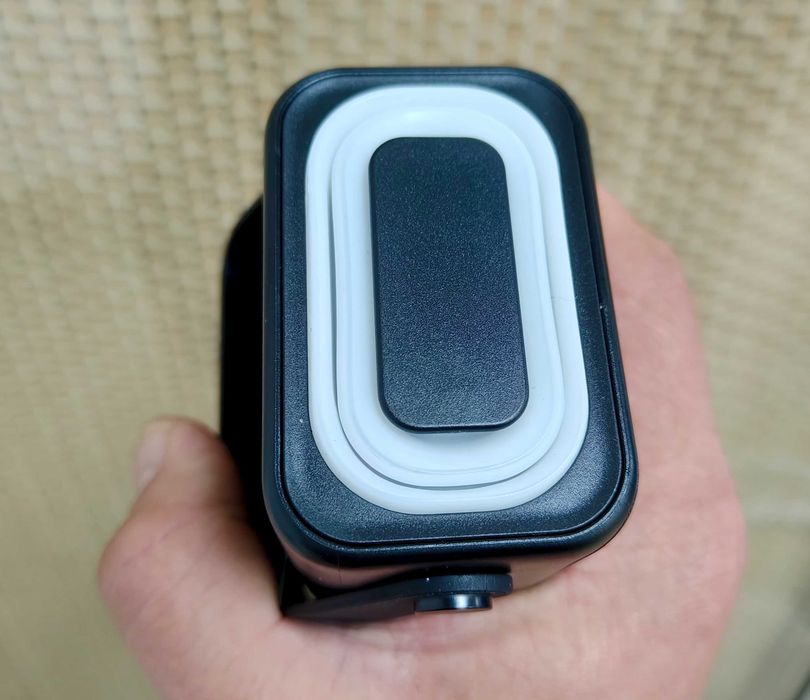 Павербанк Borofone BJ65 30000 mAh 22.5W з потужним ліхтарем та кабелями зовнішній акумулятор
