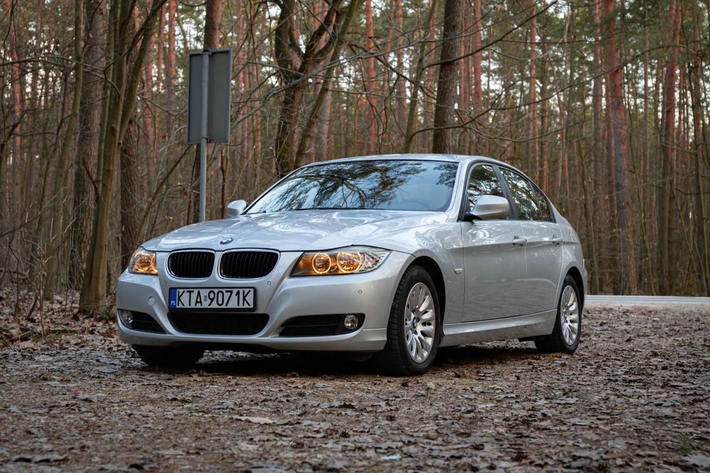 BMW Seria 3 BMW E90 320D Automat, bardzo niski przebieg, RGH2