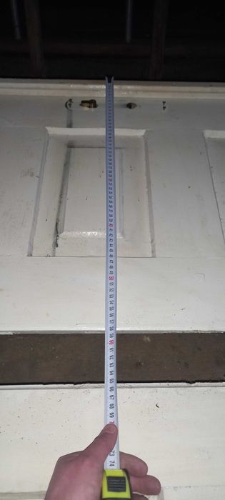 Прадам двері деревяні