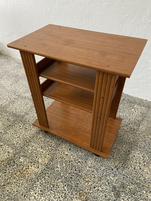 Mesa Madeira  em bom estado