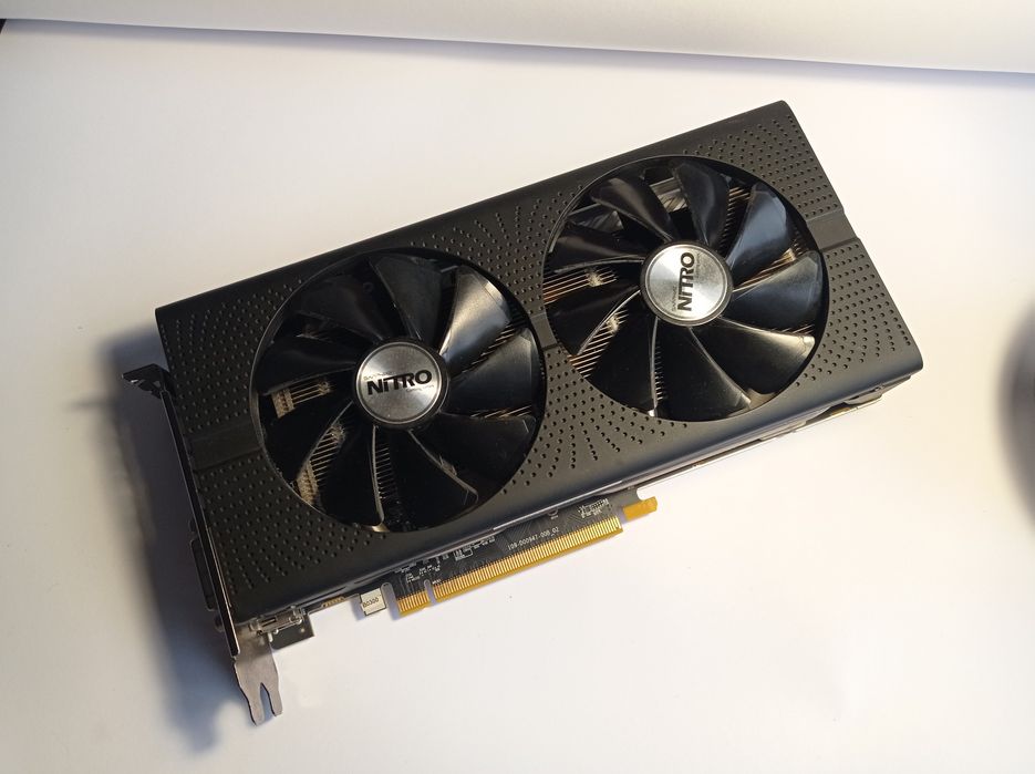 RX 480 Sapphire Nitro+ / НЕ РАБОЧАЯ (На запчасти)