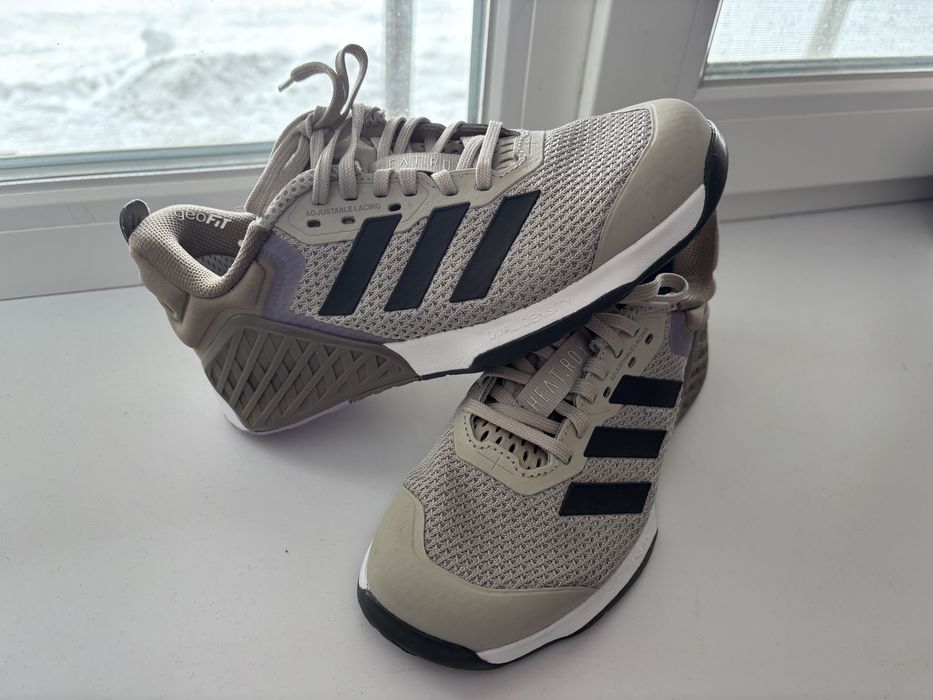 Кросівки жіночі adidas Dropset 3 Trainer, р. 38 1/3, як нові