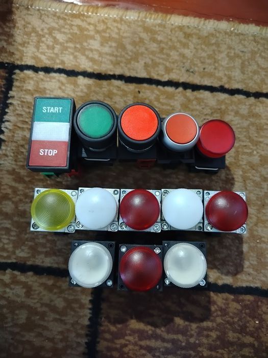 Кнопки, светосигнальная арматура Siemens