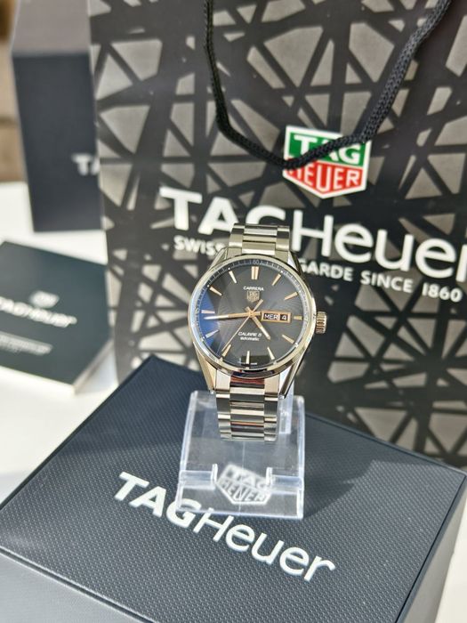 Годинник TAG Heuer Carrera WAR201C.BA0723