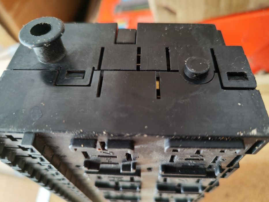 Caixa de fusíveis SEAT Ibiza de 1996 2K