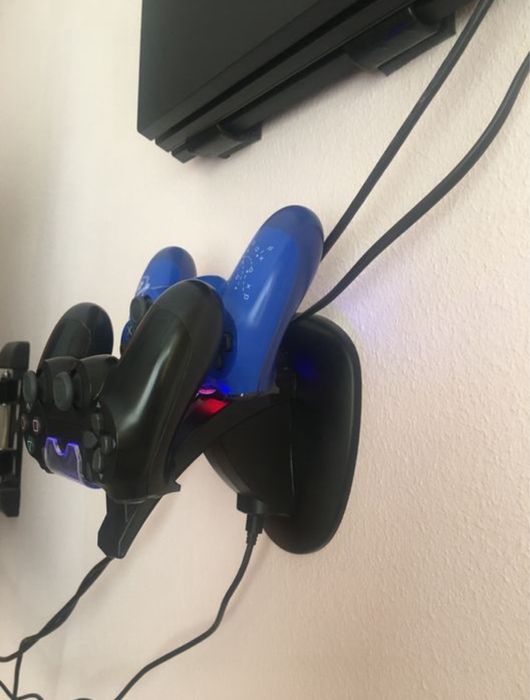 Sony PlayStation PS4 pro 1 tr: 8 000 грн. - Приставки Дніпро на Olx