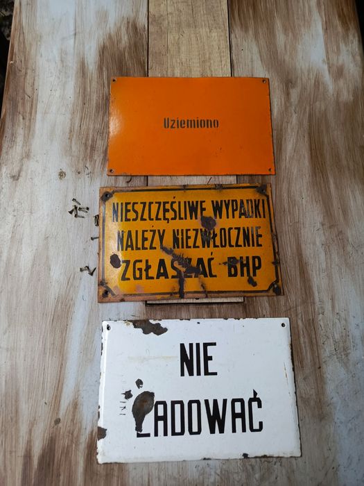 Stare emaliowane tablice PRL