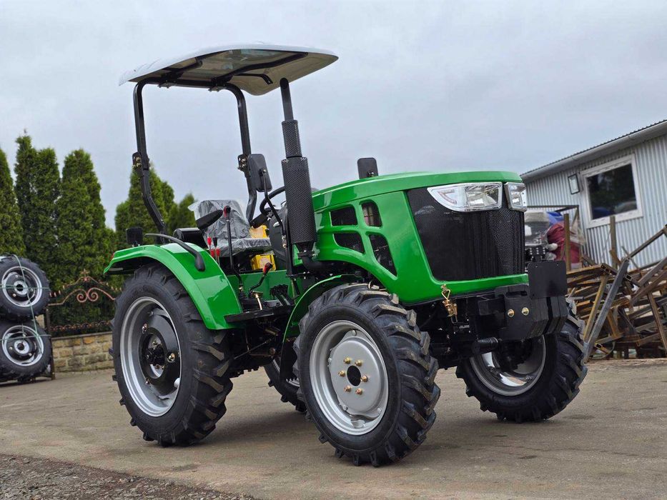 Повнопривідний монстр! Трактор TERRA FENG 554Х у дизайні JOHN DEERE