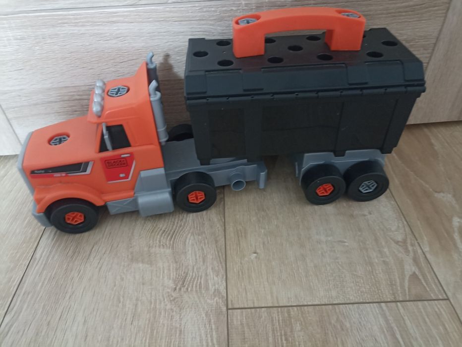 Ciężarówka Black Decker