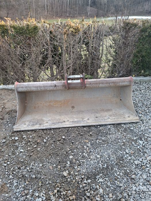 Sprzedam Łyżkę  Skarpową 180 cm orginał Martin