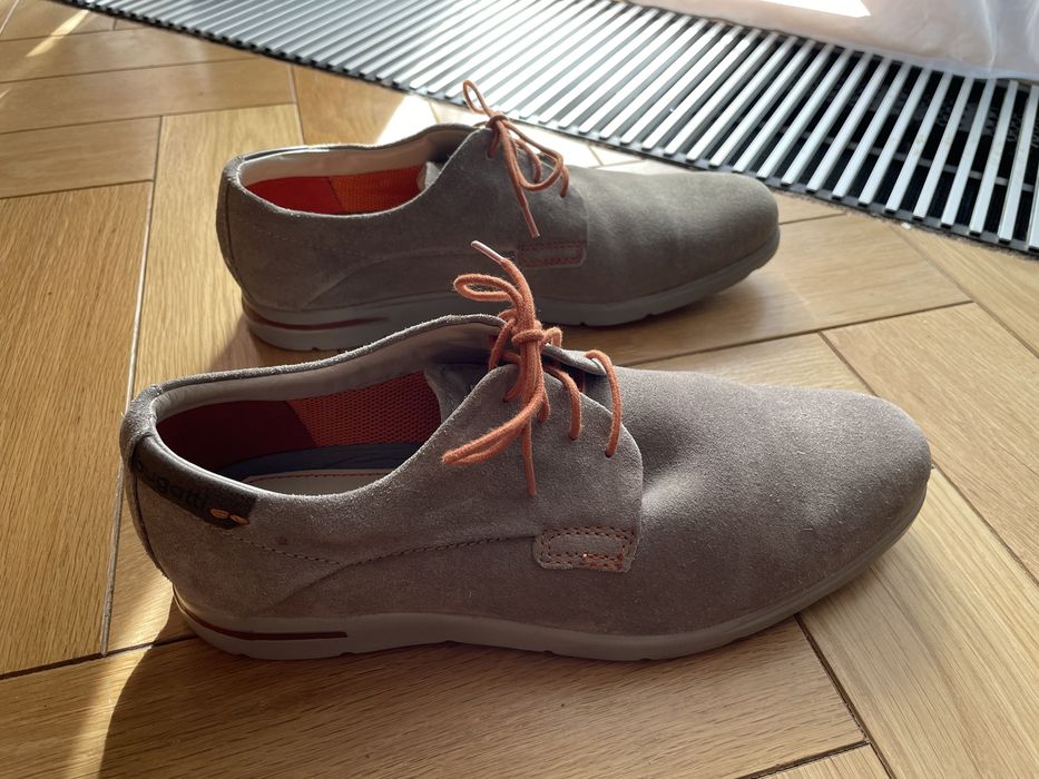 Buty Bugatti 42 stan jak nowe