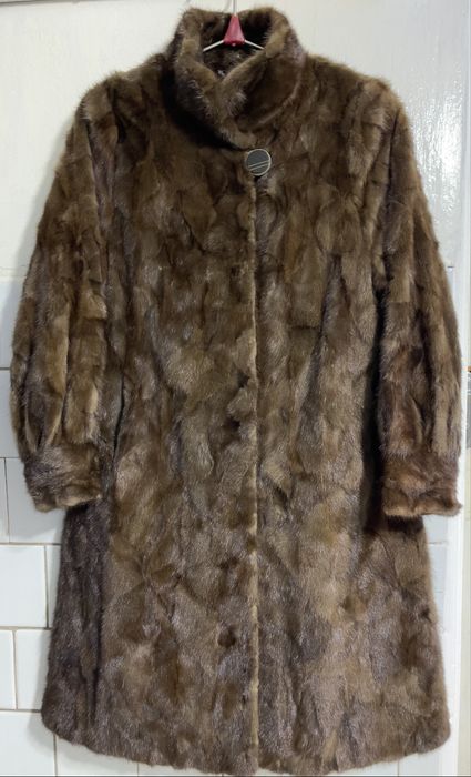Шуба норкова довга