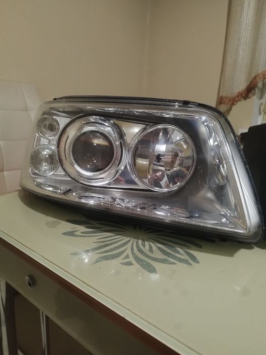 Лінзовані фари Т5 Multivan Caravelle VW T5