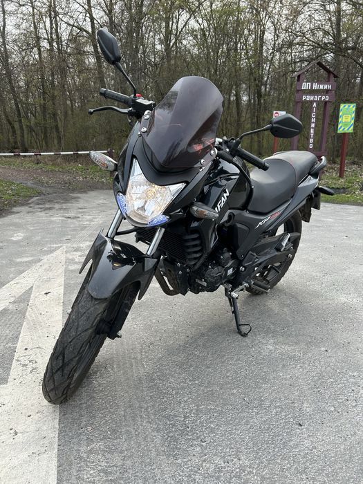 Мотоцикл Lifan kp200 (irokez 200)