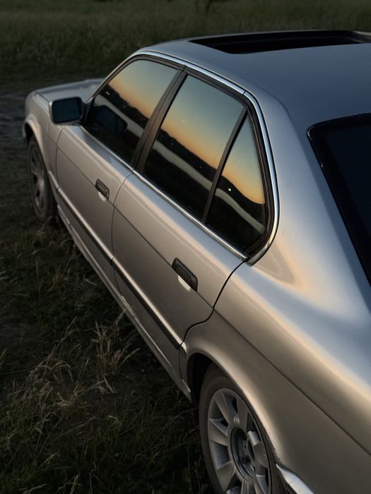 продам авто  BMW e34