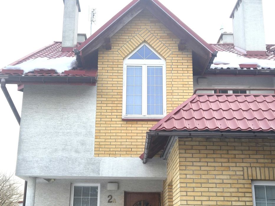 Dom z ogrodem w centrum Stalowej Woli – gotowy do zamieszkania!