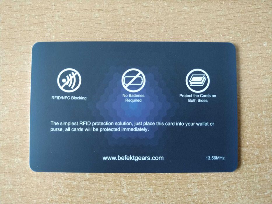 Cartão bloqueador RFID / NFC proteja os seus dados e dinheiro - NOVO