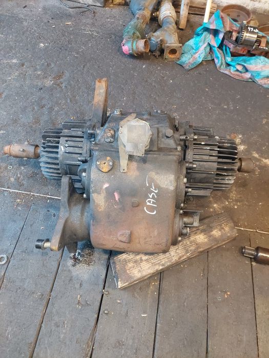 Skrzynia biegów kombajn case massey  ferguson