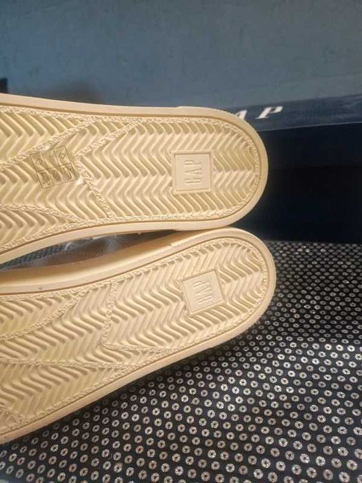 Męskie buty Gap r 45