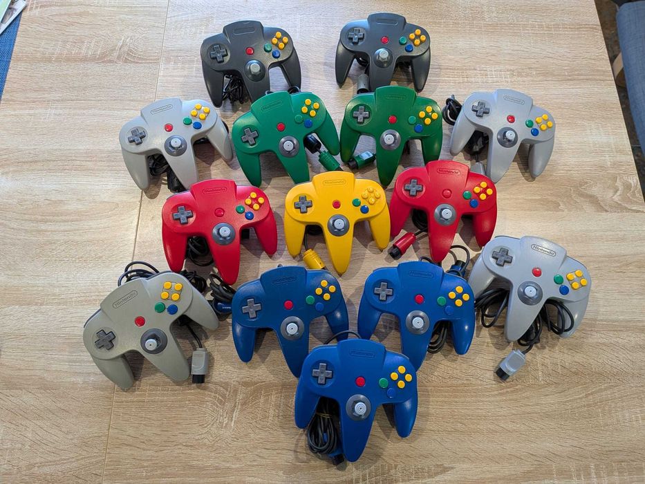 Consola Nintedo 64, Jogos, acessórios