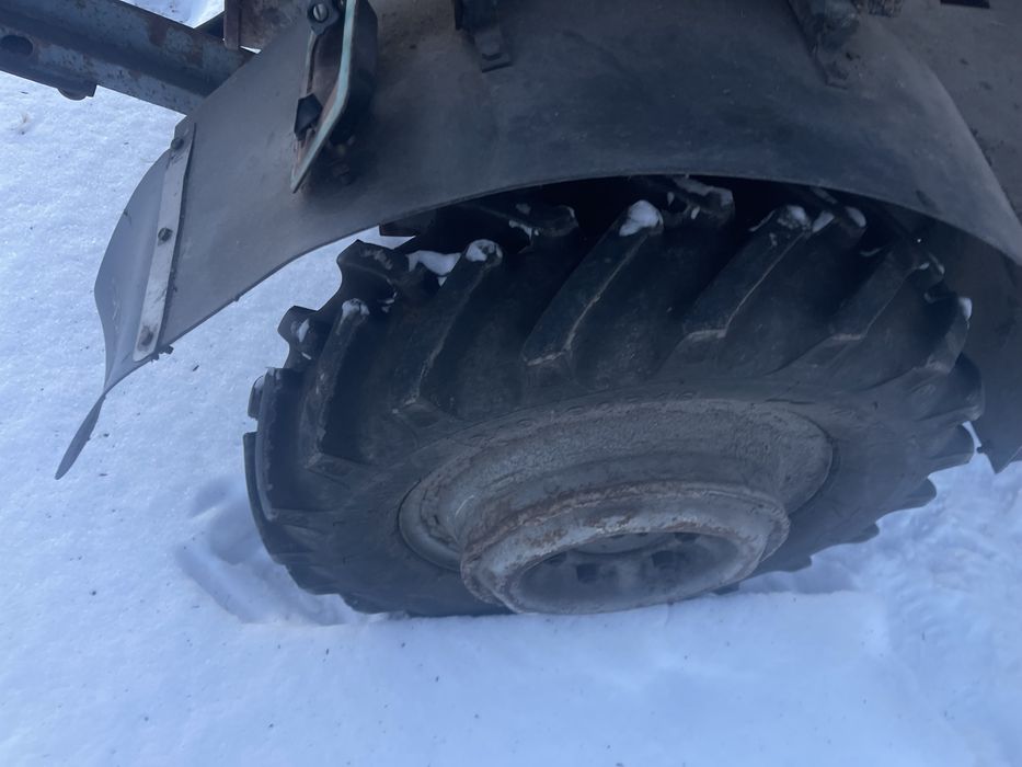 Продаю трактор саморобний