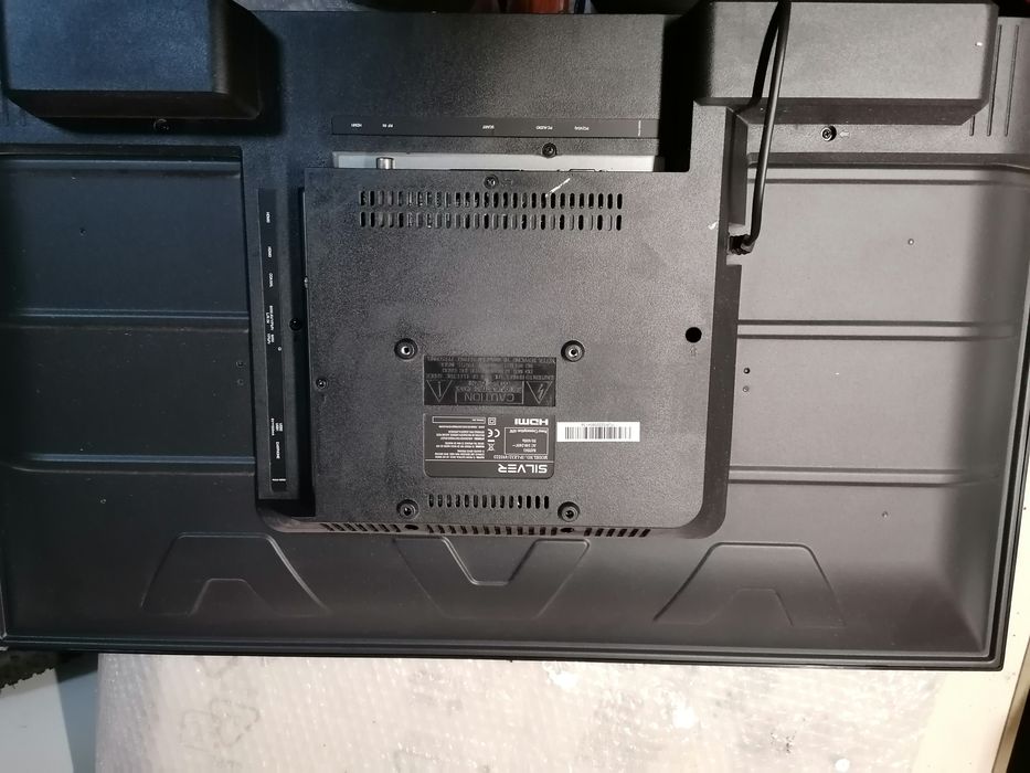 TV silver 32" para peças