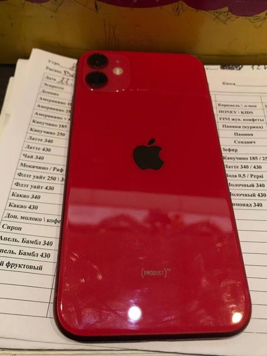 iPhone 11 64 GB б/у гарантія 1 місяць