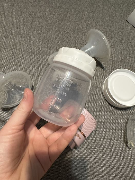 Молоковідсмоктувач електричний Babyono рожевий