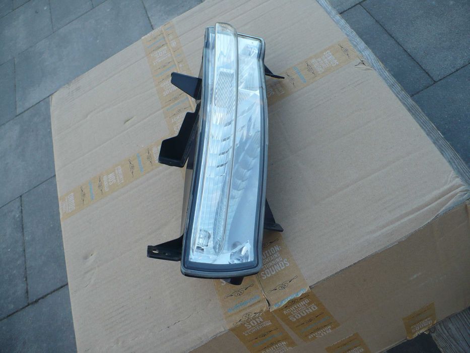 Jeep compass 2 kierunkowskaz lewy halogen lewy super stan
