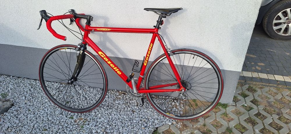 Rower szosowy kolarzówka Gazelle Squadra