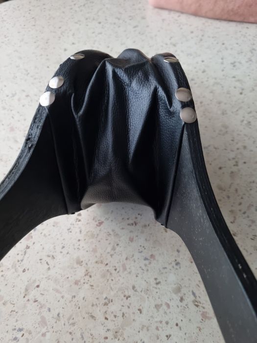 Miech ręczny do rozpalania grilla