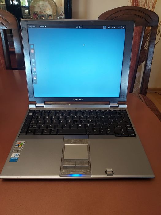 Laptop Toshiba Portege R200 linux