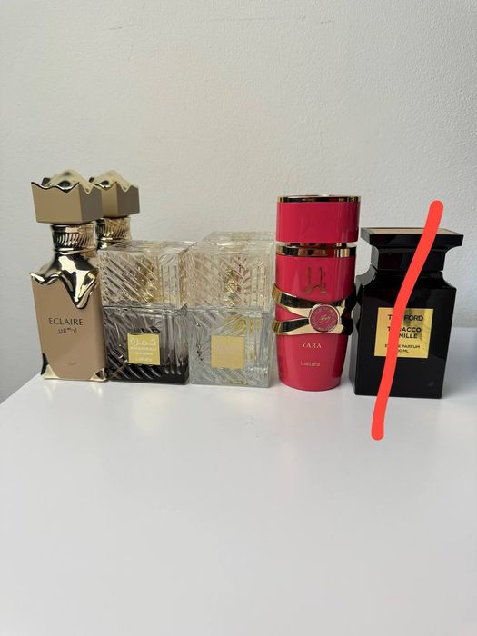 Пусті флакони з оригінальної парфумерії